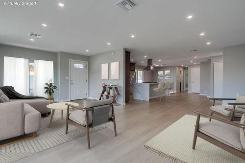 217-7320 San Bartolo St, Carlsbad, CA, 92011-4609 | Card Image