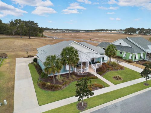 1097 Sugar Loaf Key Loop, LADY LAKE, FL, 32159-5043 | Card Image
