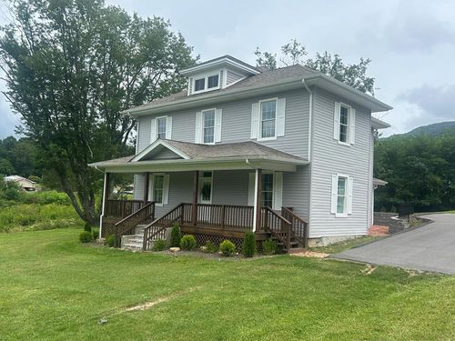 31291 Perry St, Tazewell, VA, 24651 | Card Image