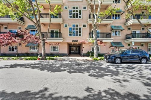 apt-104-200 Sheridan Ave, Palo Alto, CA, 94306-2038 | Card Image
