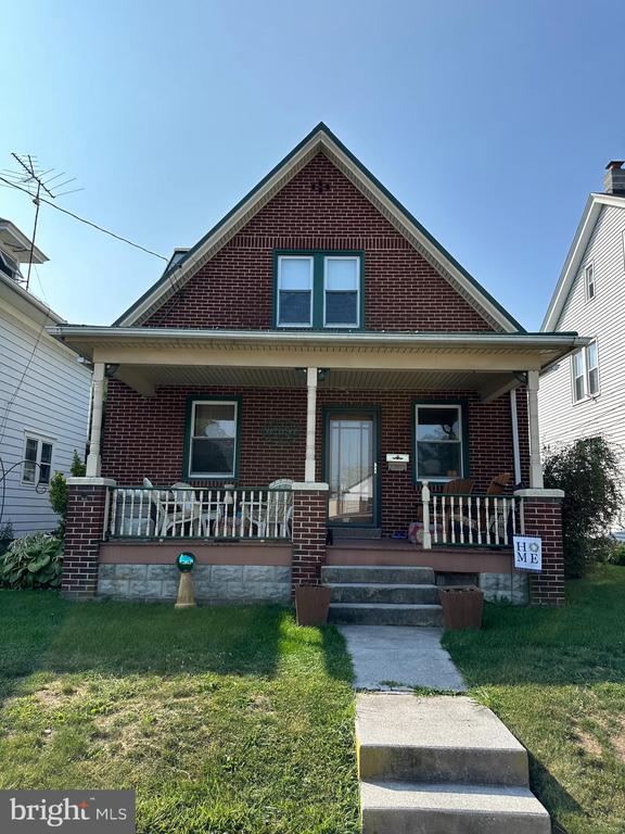 Park Ave, Hummelstown, PA 17036