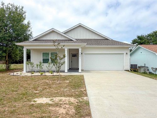 5841 Winifred Ave, Pensacola, FL, 32507-8868 | Card Image