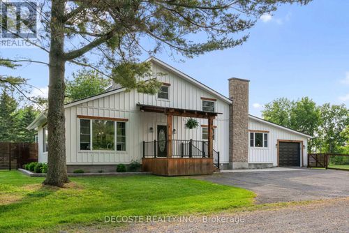 6226 59th Ave, Lancaster, ON, K0C1N0 | Card Image