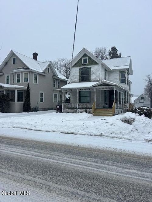 2d-157 Bay St, Glens Falls, NY, 12801-2348 | Card Image