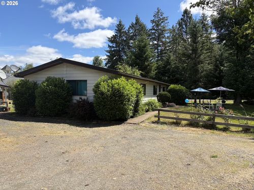 72789 Shoestring Rd, Cottage Grove, OR, 97424-9215 | Card Image