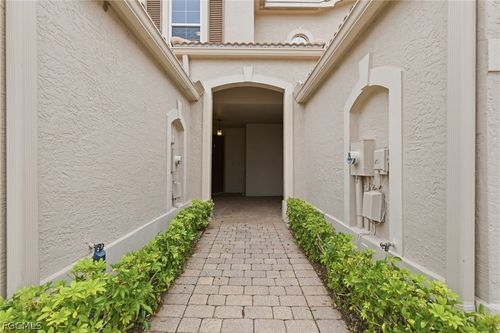 4074 Cherrybrook Loop, Fort Myers, FL, 33966 | Card Image