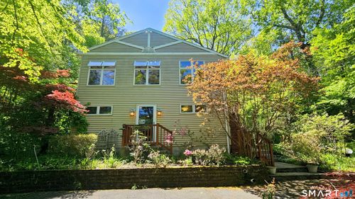 29 Carol St, Danbury, CT, 06810-8308 | Card Image