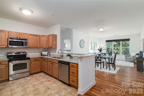 217-1000 E Woodlawn Rd, Charlotte, NC, 28209-2869 | Card Image