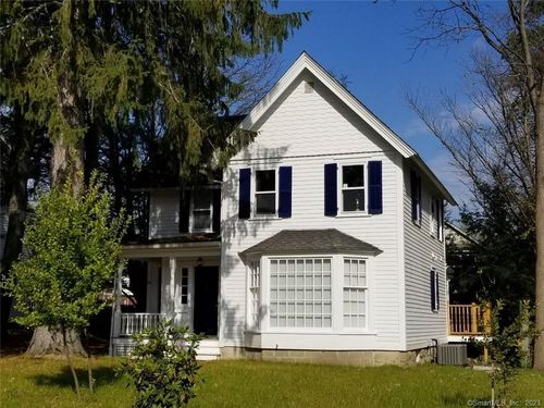 b-10 Library St, Salisbury, CT, 06068-1809 | Card Image