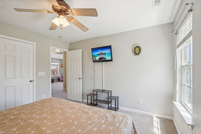 4633 Brown Leaf Dr, House other with 4 bedrooms, 3 bathrooms and 4 parking in Old Hickory TN | Image 41