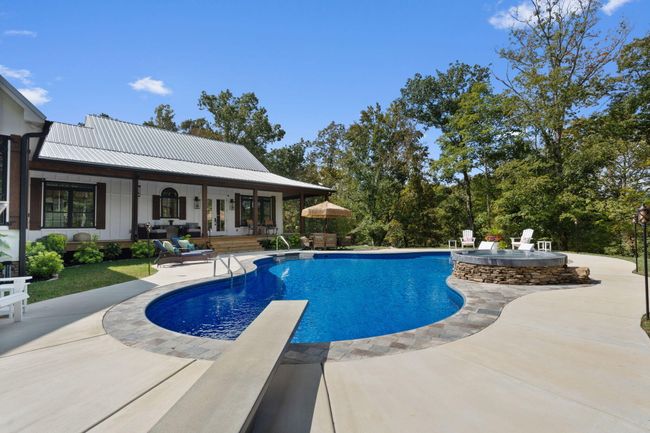 450 County Road 28, House other with 4 bedrooms, 3 bathrooms and null parking in Calhoun TN | Image 22