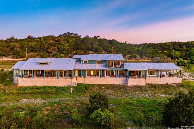 554 Seven Falls Dr, House other with 7 bedrooms, 8 bathrooms and null parking in Fredericksburg TX | Image 56