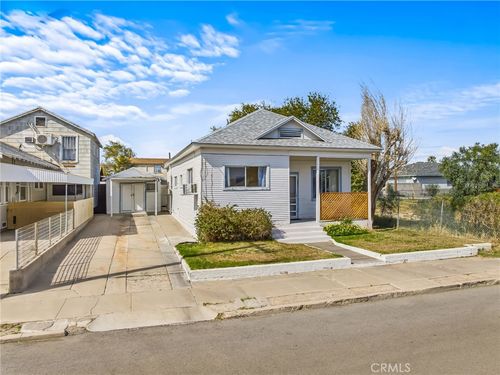 516 Palm Way, Needles, CA, 92363-3938 | Card Image