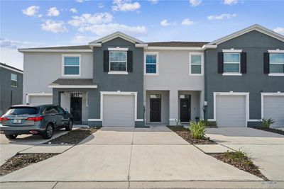 33003 Kaloko Road, Townhouse with 3 bedrooms, 2 bathrooms and null parking in Wesley Chapel FL | Image 1