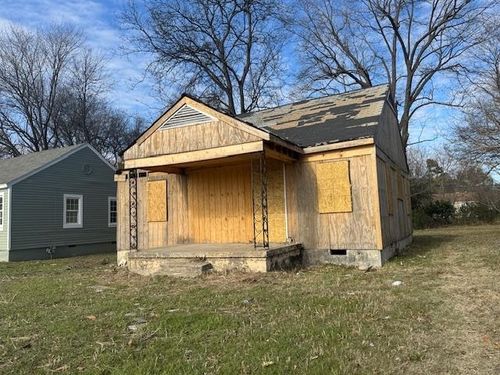 524 Burlington Cir, Memphis, TN, 38127-1443 | Card Image