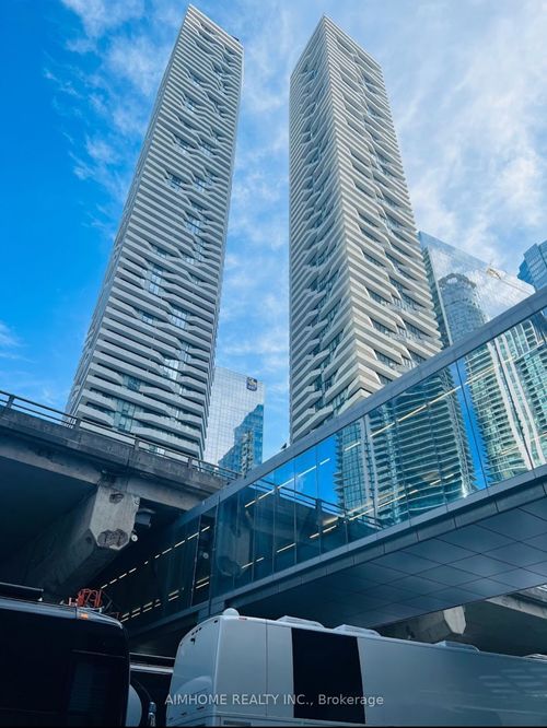 4611-88 Harbour Street, Toronto, ON, M5J0C3 | Card Image