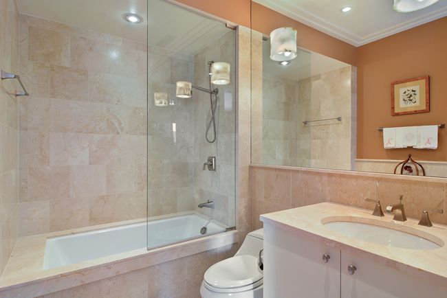 APT-16D - 159 E Walton Pl, Condo with 2 bedrooms, 2 bathrooms and 1 parking in CHICAGO IL | Image 20