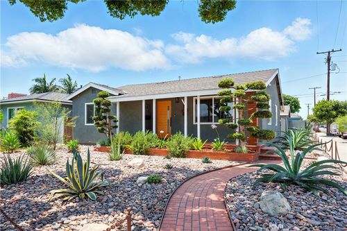 149 N Vail Ave, Montebello, CA, 90640-4037 | Card Image
