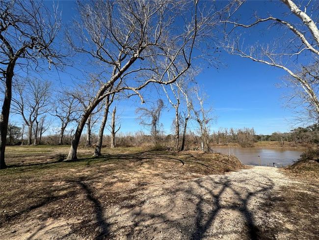 8860 County Road 400, House other with 0 bedrooms, 1 bathrooms and null parking in Brazoria TX | Image 20