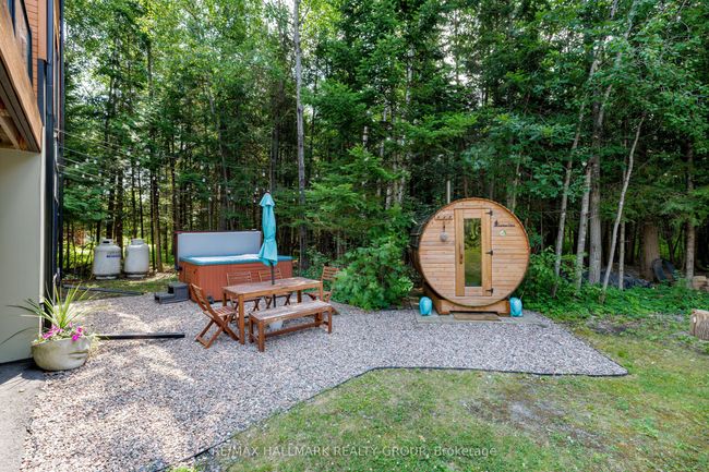 3311 Barlow Cres, House other with 3 bedrooms, 4 bathrooms and 6 parking in Dunrobin ON | Image 34