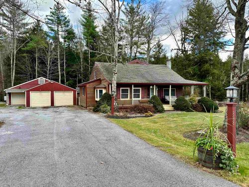 888 Middle Road, Clarendon, VT, 05759 | Card Image