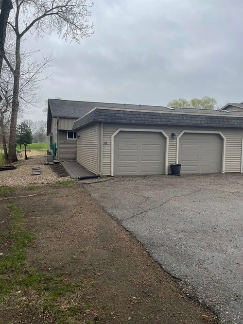 2100 Country Club Dr, Okoboji, IA, 51355-2533 | Card Image