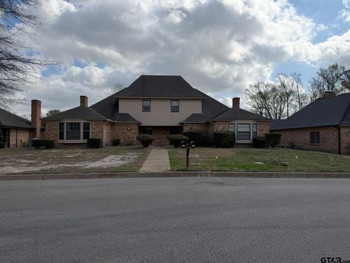 5704 Foxcroft Rd, Tyler, TX, 75703-4515 | Card Image