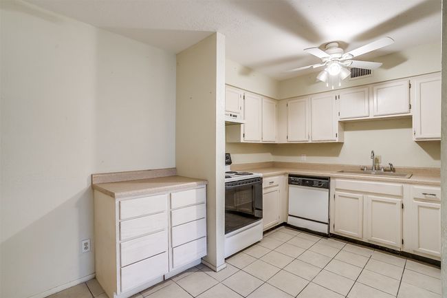 127 Allencrest Dr, Home with 3 bedrooms, 2 bathrooms and null parking in White Settlement TX | Image 7