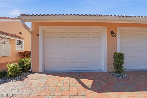 apt-9-6600 Beach Resort Dr, NAPLES, FL, 34114-8576 | Card Image