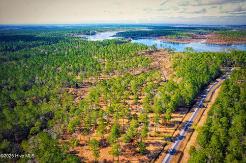 203 Paradox Point Dr, Aurora, NC, 27806 | Card Image