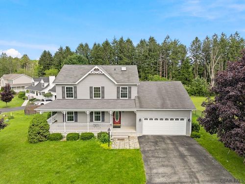 104 Rani Way, Somerset, PA, 15501-1675 | Card Image