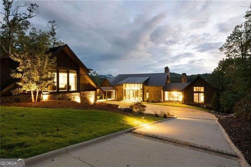 725 Rocky Point Dr, Morganton, GA, 30560-3613 | Card Image