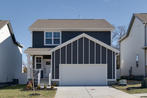 740 Caraway Ln, Nashville, TN, 37211-5484 | Card Image