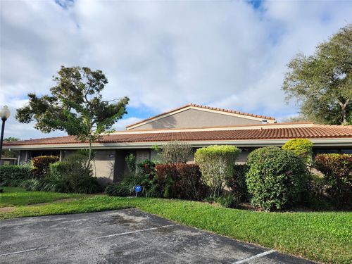 17-87-201 Dunwoody Ln, Hollywood, FL, 33021-2907 | Card Image