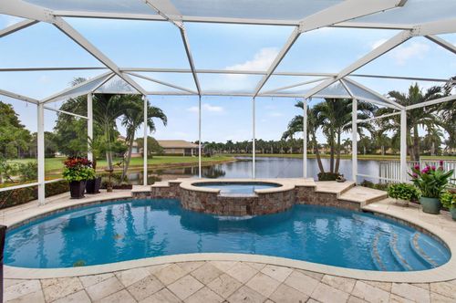 2271 Egret Cove Dr, West Palm Beach, FL, 33411-1828 | Card Image