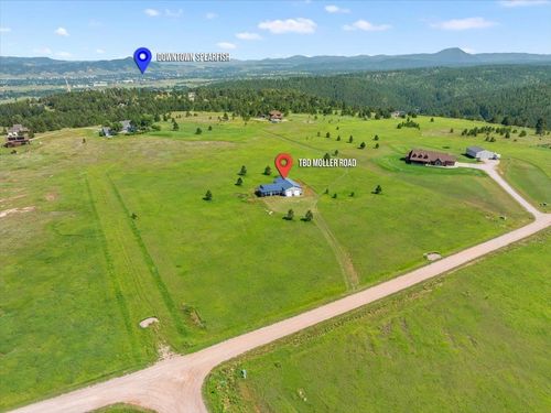 10593 Moller Rd, Spearfish, SD, 57783-4149 | Card Image