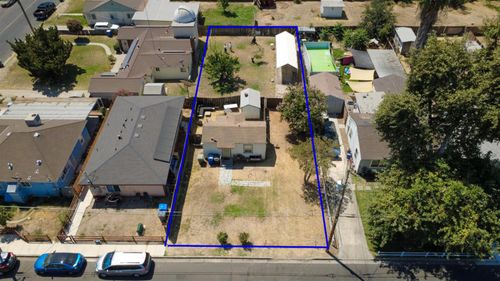 954 Wayside Dr, Turlock, CA, 95380-2616 | Card Image