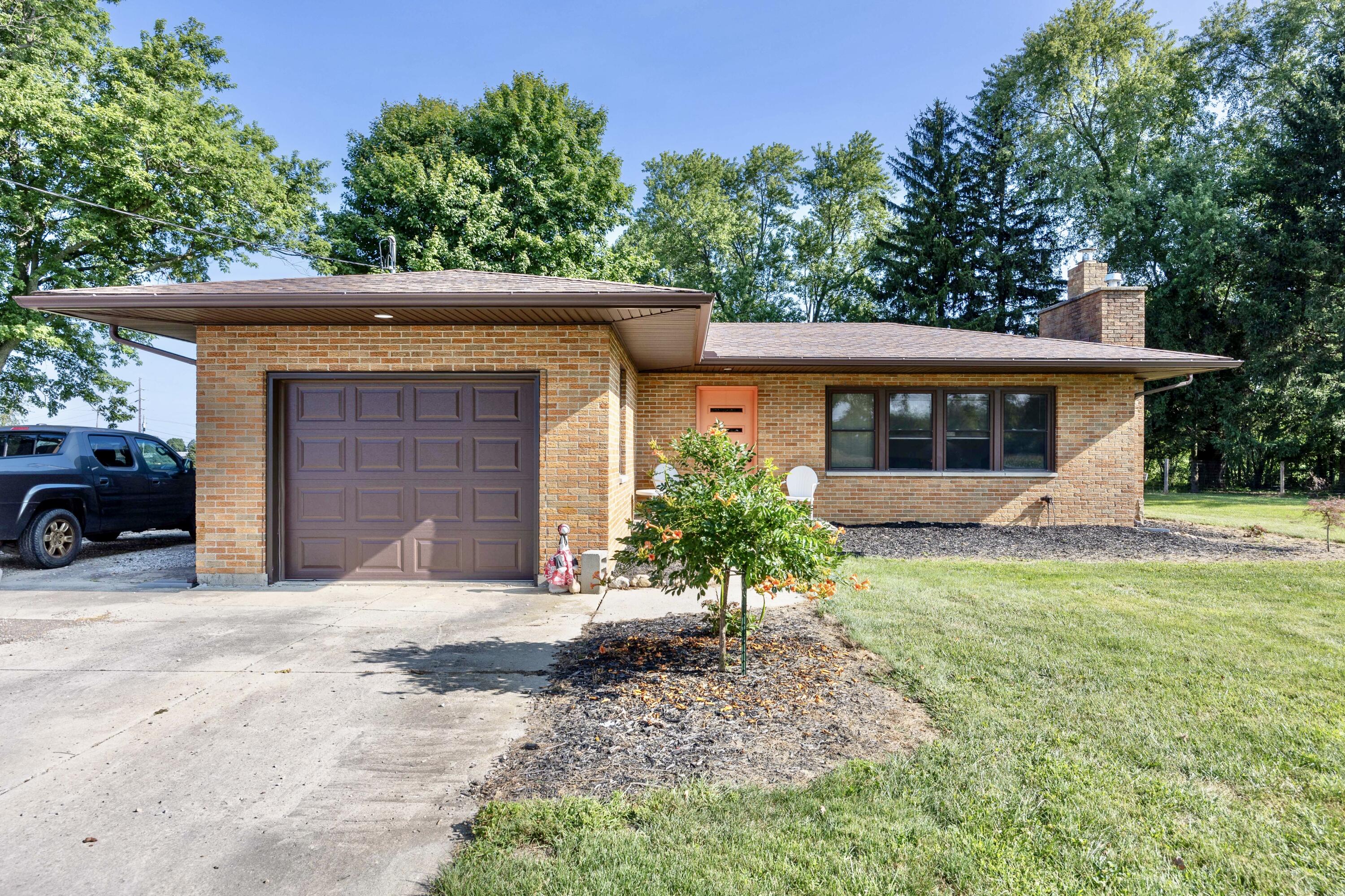 County Road 13 , Bellefontaine, OH 43311