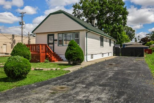 15917 Page Ave, Harvey, IL, 60426-4922 | Card Image