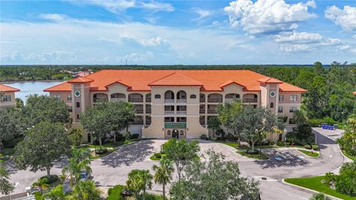 unit-208-7612 Lake Vista Ct, LAKEWOOD RANCH, FL, 34202-2117 | Card Image