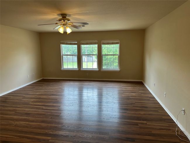 1629 Balsam Way, House other with 3 bedrooms, 3 bathrooms and 2 parking in Round Rock TX | Image 16