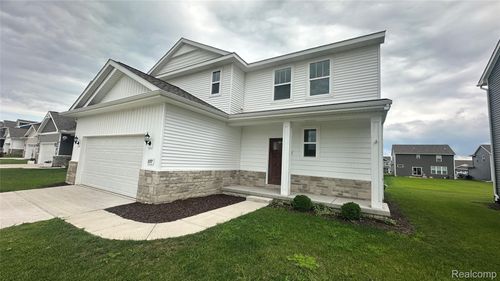 2097 Shale Dr, Howell, MI, 48843-5800 | Card Image