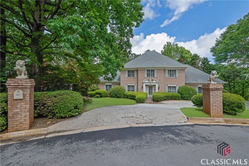 2795 Hawthorne Dr Ne, Atlanta, GA, 30345-1329 | Card Image