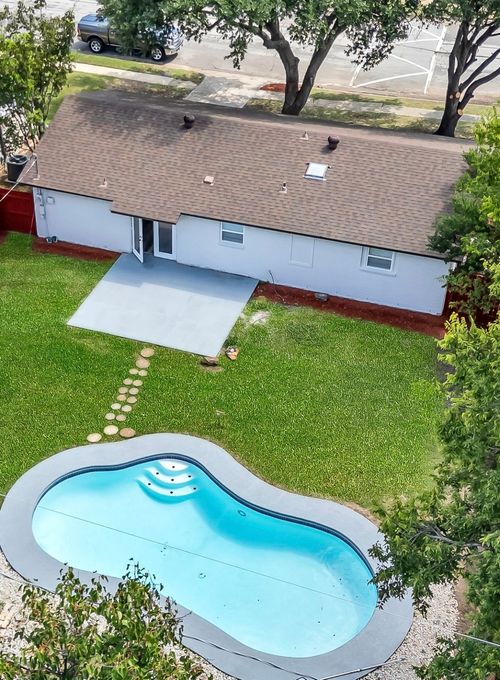 6321 Little Ranch Rd, North Richland Hills, TX, 76182-4514 | Card Image