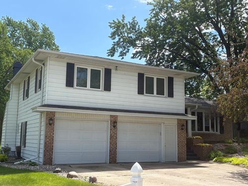 1057 N 31st Pl, Fort Dodge, IA, 50501-2919 | Card Image