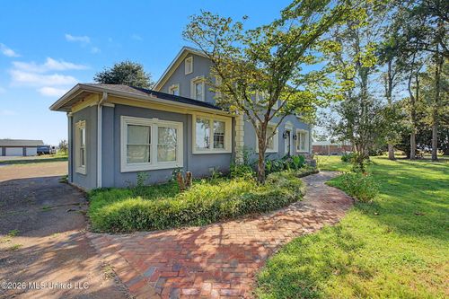 12911 W Star Landing Road, Lake Cormorant, MS, 38641 | Card Image