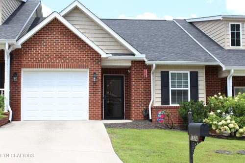 1324 Hazelgreen Way, Knoxville, TN, 37912 | Card Image