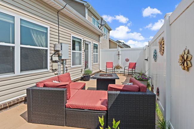 1071 Muna Ct, Townhouse with 3 bedrooms, 3 bathrooms and 3 parking in Spring Hill TN | Image 33