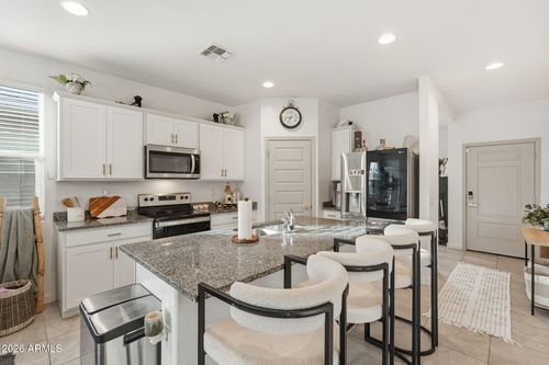 38195 W Cannataro Ln, Maricopa, AZ, 85138-6117 | Card Image