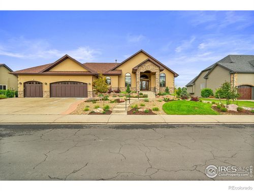 8406 Spinnaker Bay Dr, Windsor, CO, 80528-7523 | Card Image
